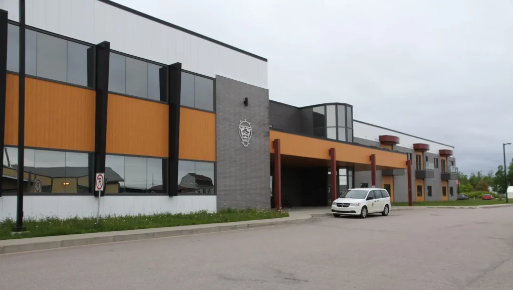 Réalisations | Construction d'un CSSS et d'une résidence pour aînés - Facade avant